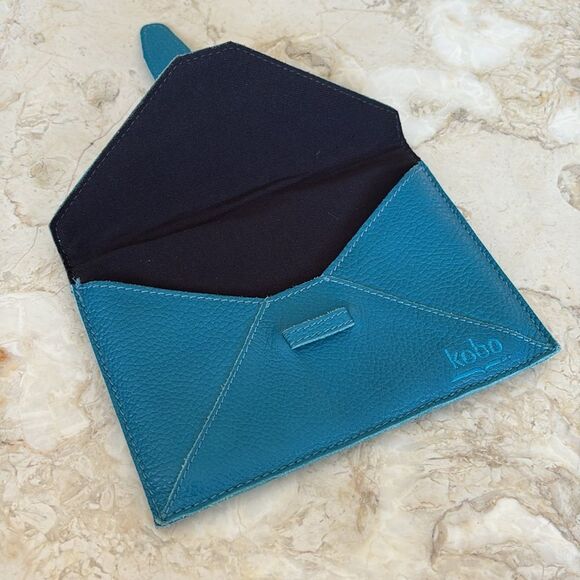 Roots for Kobo Leather Tablet Case - Picture 4 of 6